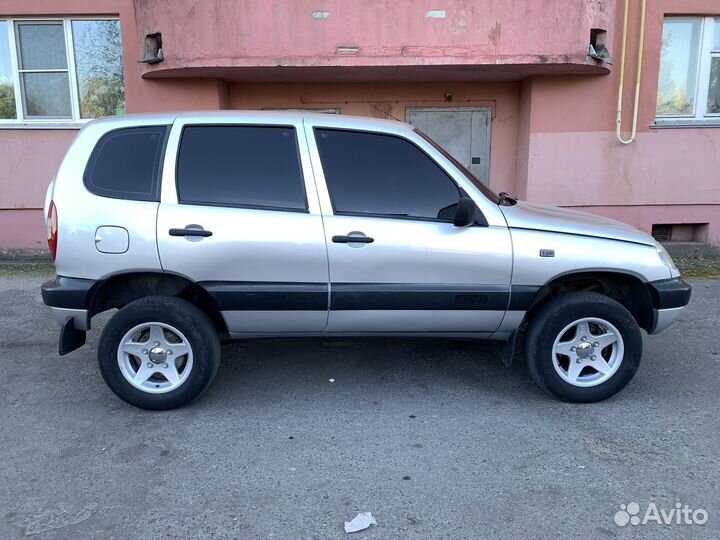 Chevrolet Niva 1.7 МТ, 2004, 300 000 км