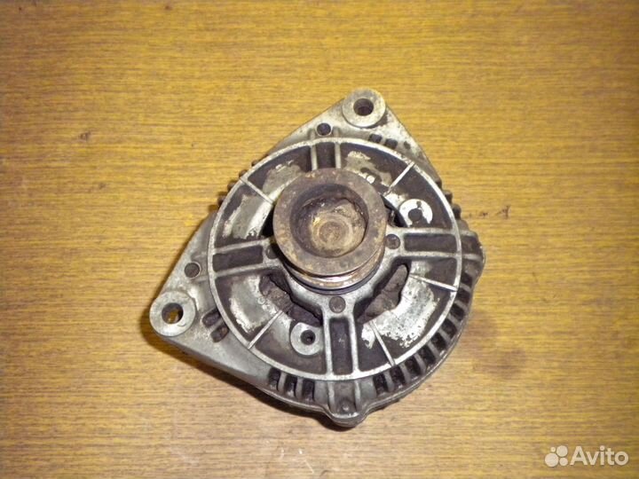 Генератор SsangYong Musso 2.3 бензин