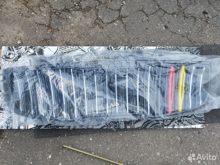 Решётка kia carnival 3