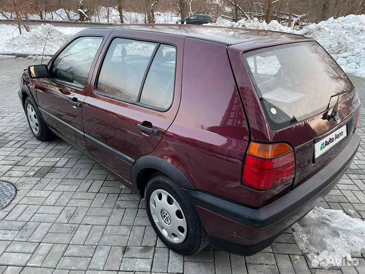 Volkswagen Golf 1.8 МТ, 1992, 110 000 км