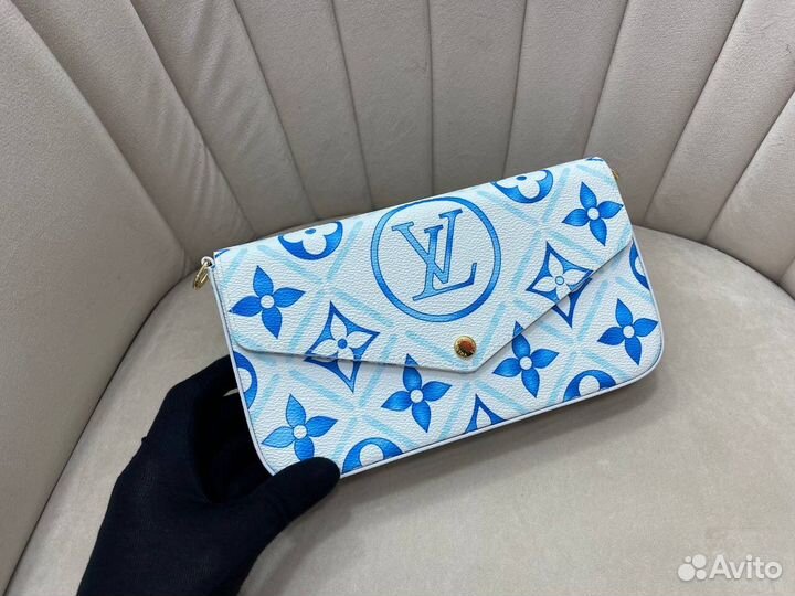 Клатч Louis Vuitton Felicie