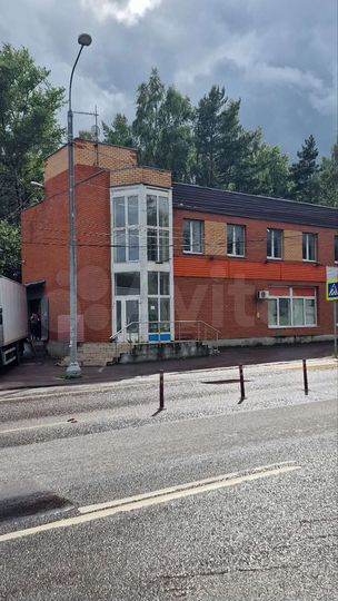Помещение свободного назначения, 300 м²