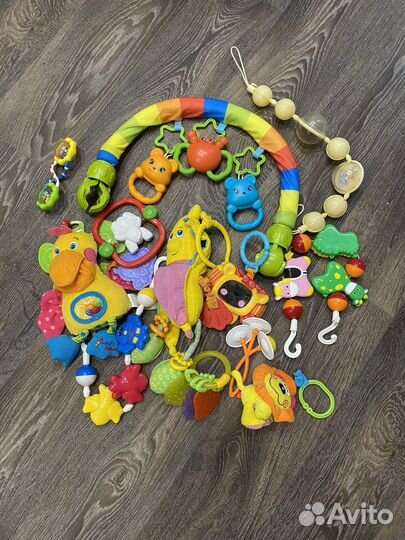 Детские игрушки до 1 года пакетом