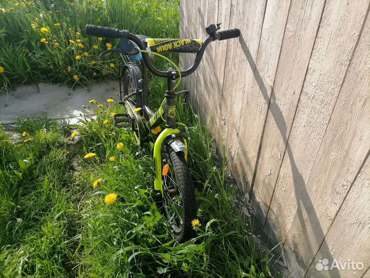 Детский велосипед 16 с боковыми колёсами