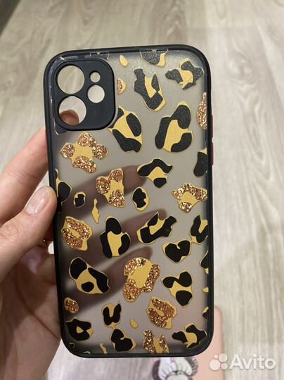 Чехол на iPhone 11