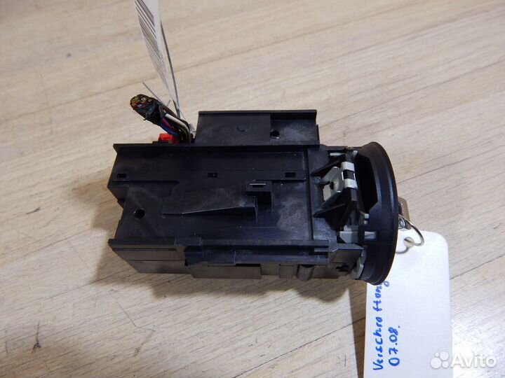 Замок зажигания Vw Passat B6