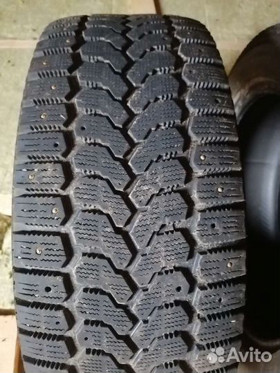 Yokohama Ice Guard IG10 225/55 R18
