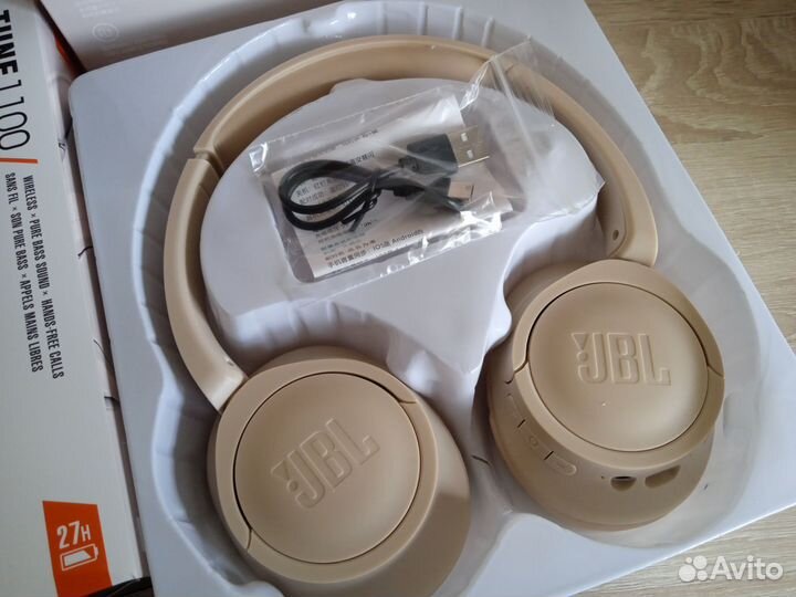 Беспроводные наушники JBL tune 1100