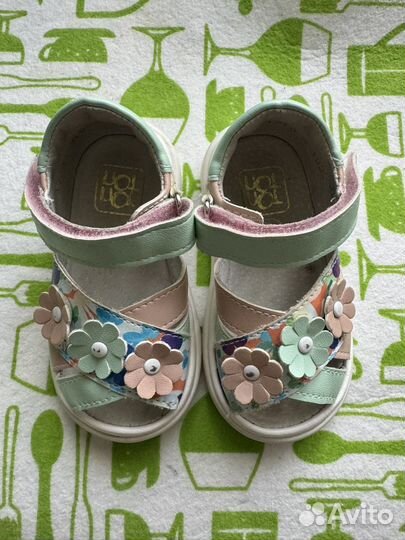 Босоножки для девочки