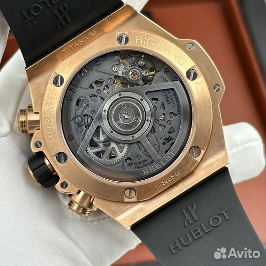 Часы hublot big bang unico