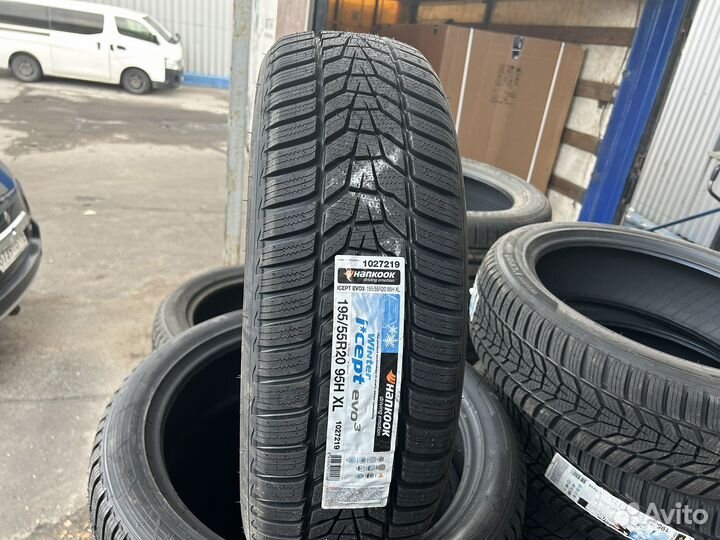Hankook Winter I'Cept Evo 3 W330 195/55 R20 95H