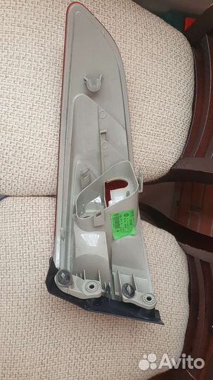 Задний левый фонарь рено флюенс