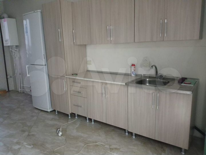 2-к. квартира, 80 м², 5/10 эт.