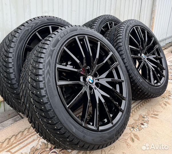 R21 Zmax Winternova Stud II 275/40, PCD 5x112 DIA 66.6