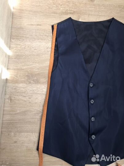 Жилет и галстук мужские р. S-M