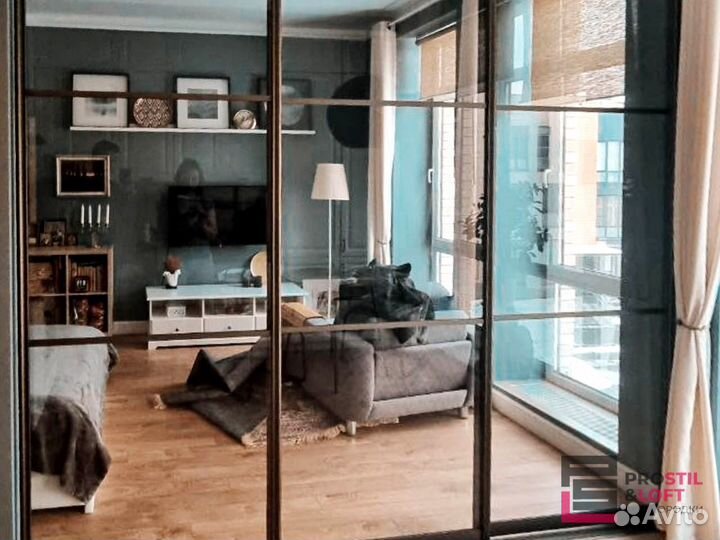 Стеклянная перегородка для зонирования