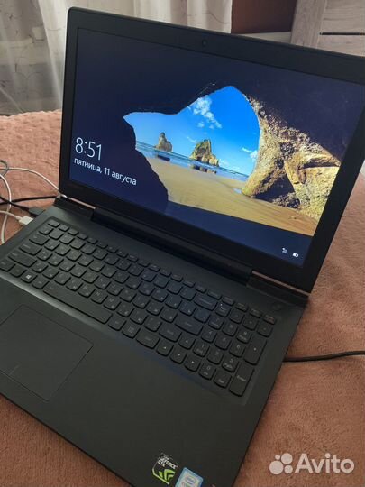 Ноутбук Lenovo IdeaPad 700