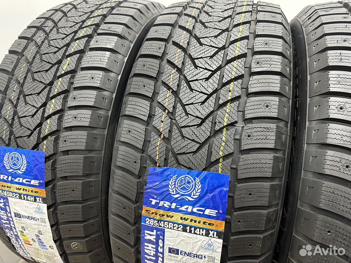 Tri Ace Snow White II 285/45 R22 114H
