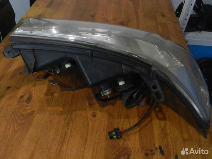 Фара левая Toyota Land Cruiser 200 Тюнинг