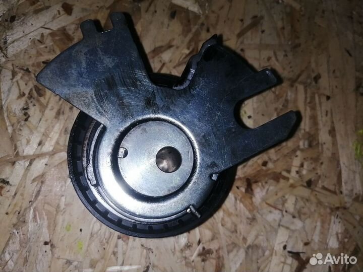 Ролик натяжной Ford Mondeo 4 2.0 л дизель