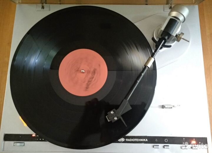 Проигрыватель винила Ария-102-стерео