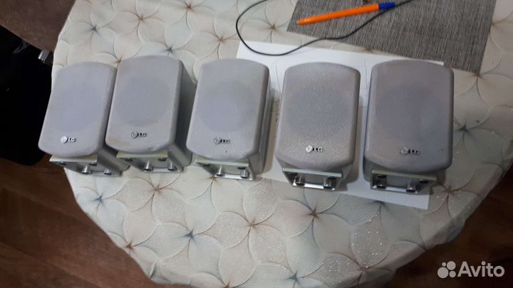 Акустические колонки от дом.кинотеатра.бу