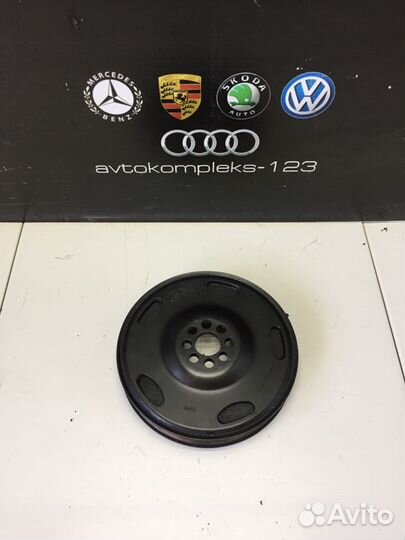 Шкив коленвала Audi A5 8T cala 2008