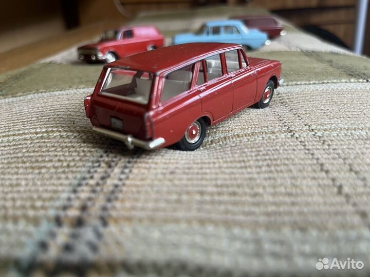 Модель автомобиля москвич 427