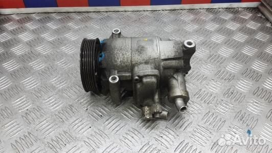 Компрессор кондиционера дизельный volkswagen passat CC (4GM01BU01)