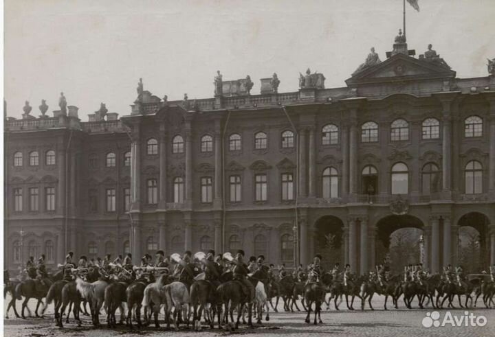 Ретро фотографии Санкт-Петербурга 84 000 штук