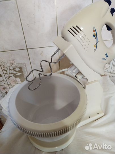 Миксер планетарный