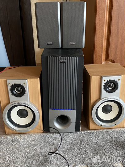 Сабвуфер и колонки