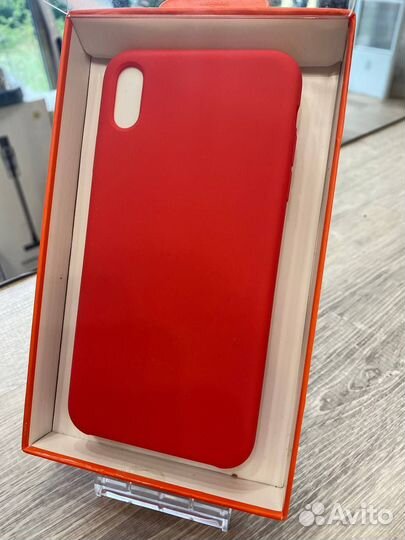 Софт-тач чехол для iPhone XS новый