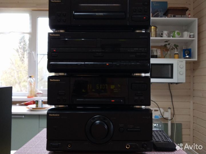 Музыкальные центры