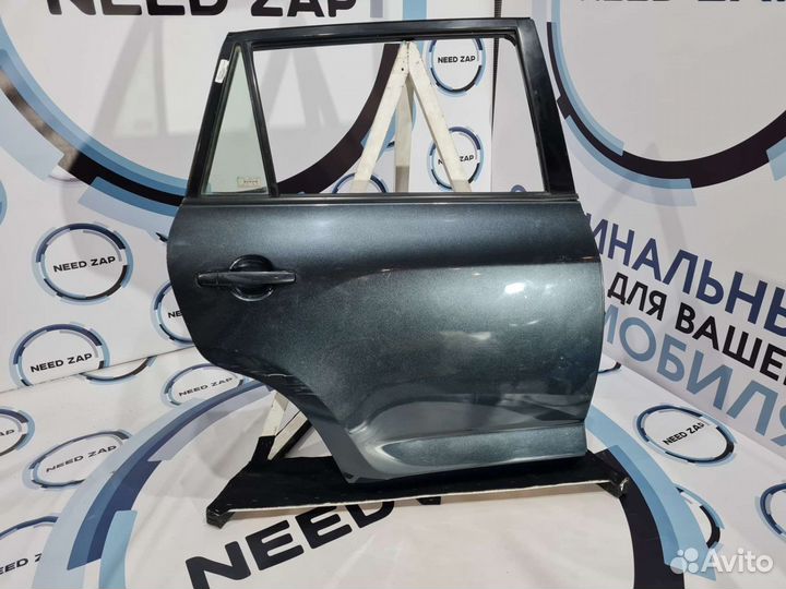 Дверь задняя правая Toyota Rav4 30 long