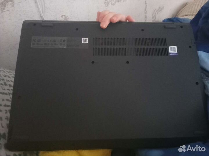 Ноутбук lenovo
