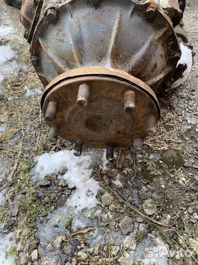 Левая бортовая переднего моста мтз82 с чулком