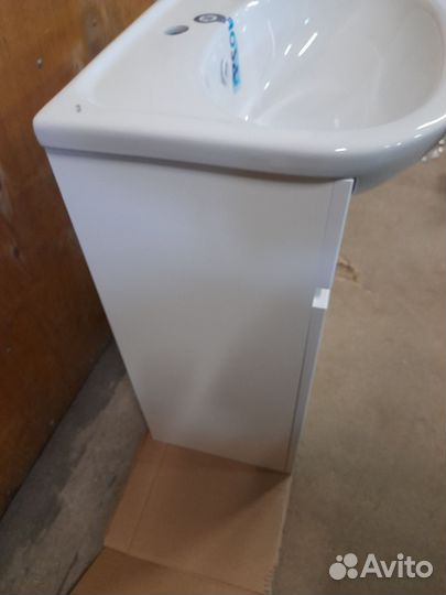 Тумба для ванной Лада 50 белая