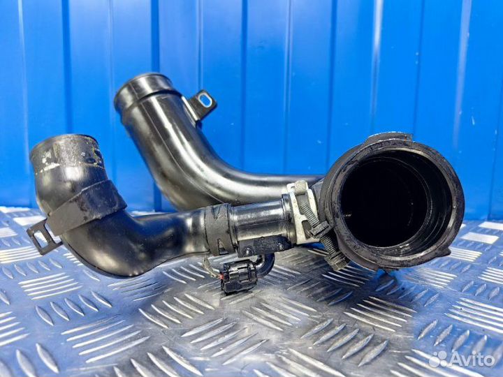 Патрубок воздушного фильтра Mazda 6 GJ 2.2 SH-vpts