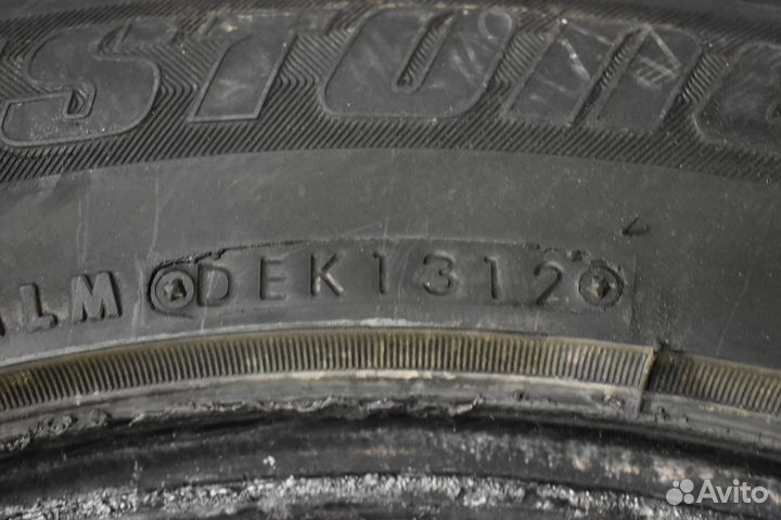 Bridgestone Blizzak Revo GZ 215/55 R17