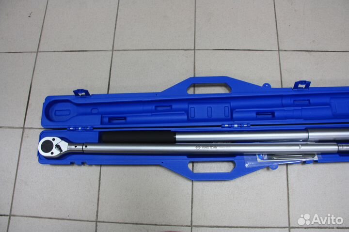 Динамометрический ключ 300-1500 Нм - торг