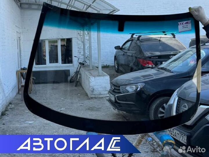 Стекло лобовое Toyota Corolla 180 c обогревом