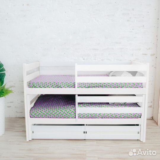 Кроватка с доп. местом от 2х лет из массива матреш