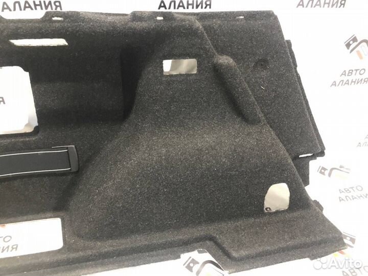 Обшивка багажника левая Bmw X1 E84 N20B20 2013