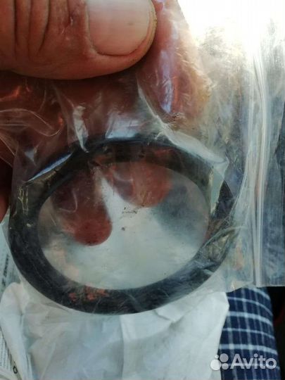 Вал на кпп правый 2.0 140