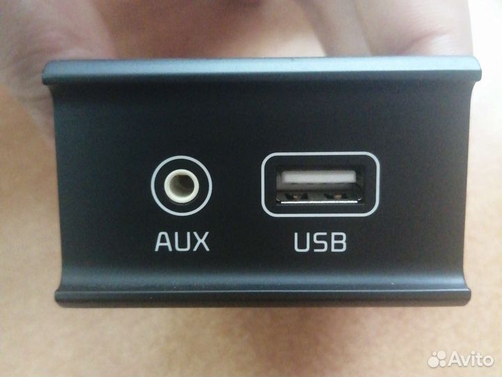 Блок usb aux kia 96120-M6110WK