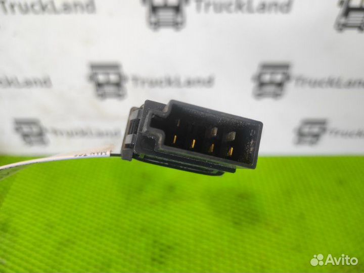 Кнопка помощи подъема в гору Man Tgs