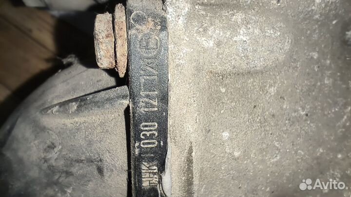 Корпус помпы Ауди a4 b5