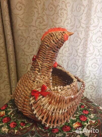 Плетёная пасхальная курочка