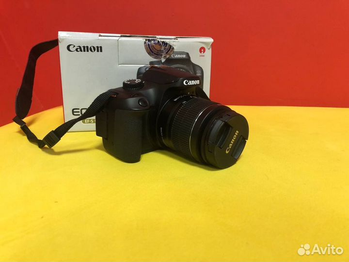 Зеркальный фотоаппарат canon EOS 4000d